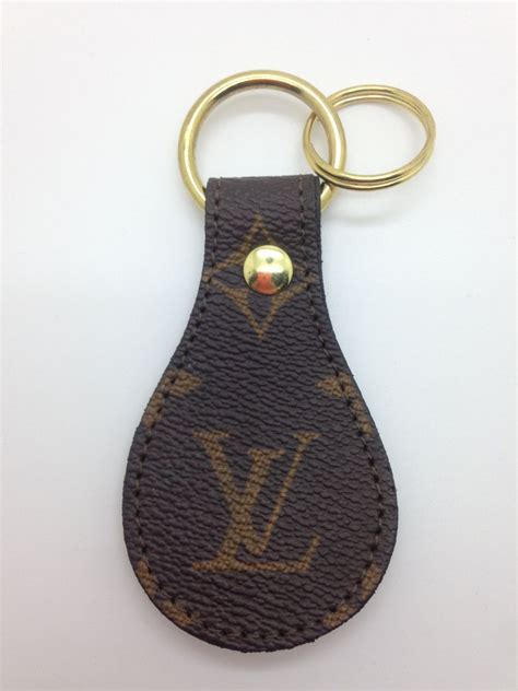 vintage louis vuitton keychain